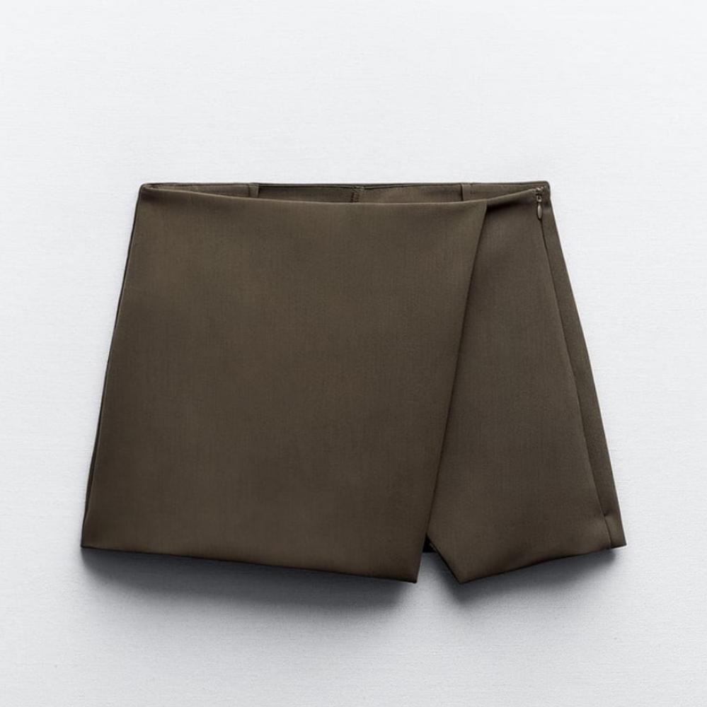 Zara NWT skort S